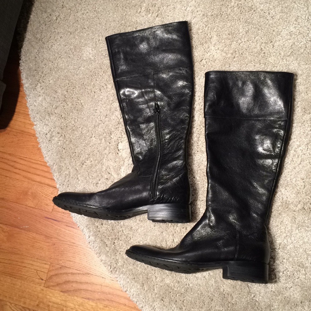 BORN Black Leather Riding Boots